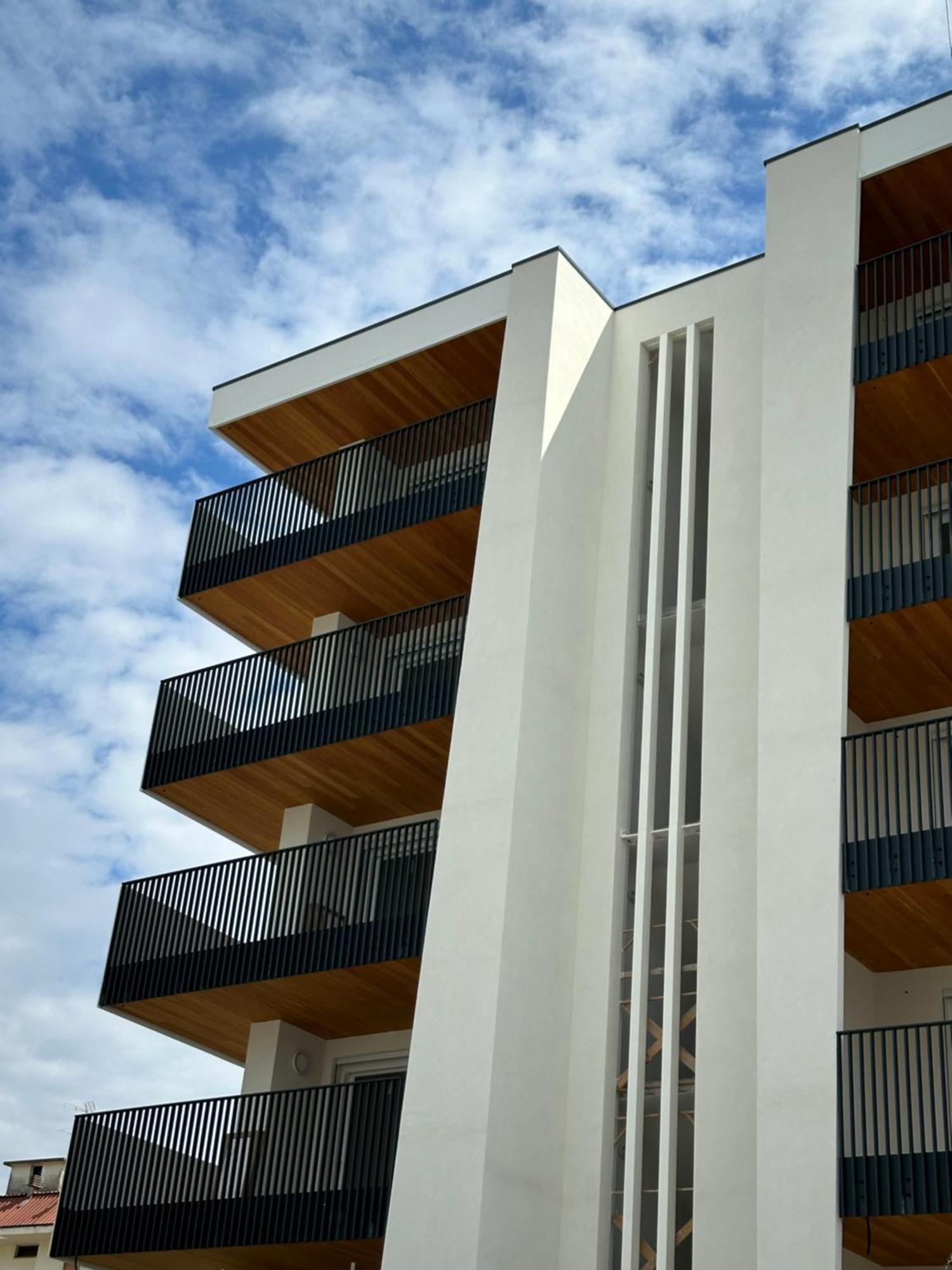 Beach Palace With Small Swimming Pool, Private Beach, Parking Lido di Jesolo Ngoại thất bức ảnh